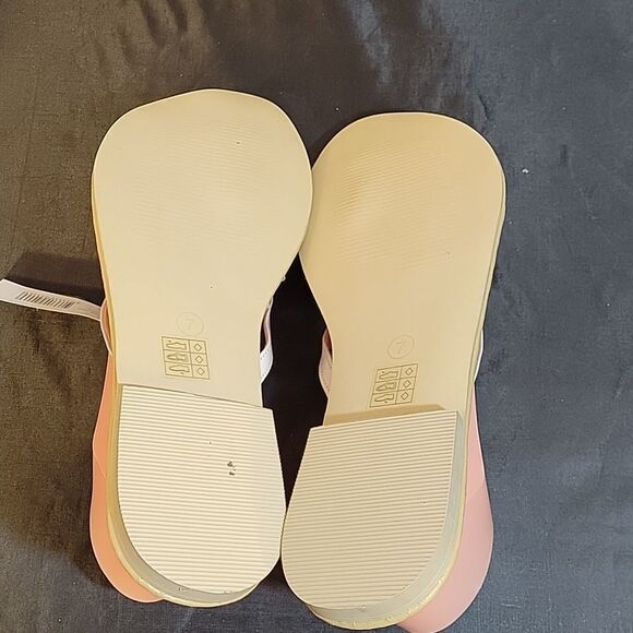 BRAND NEW ETHELAUSTING THONG ROUND TOE JEWEL FLIP FLOP SANDAL - Picture 10 of 15